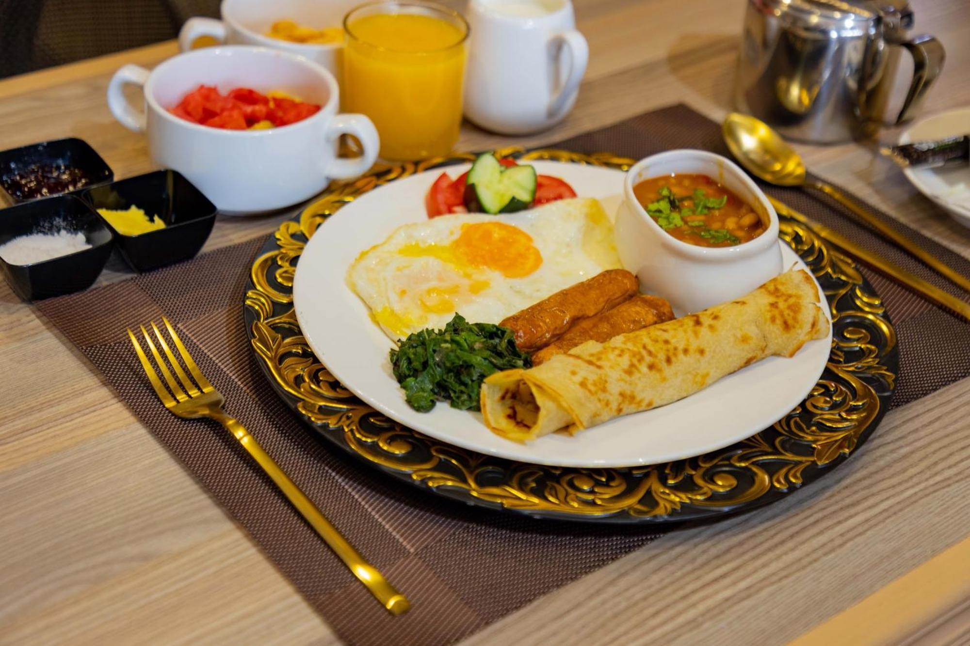Raha Hotel & Suites Nairobi Dış mekan fotoğraf